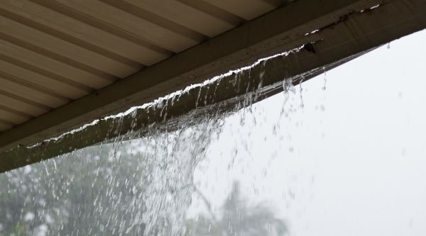 Leaking Gutter Repair in Seminole